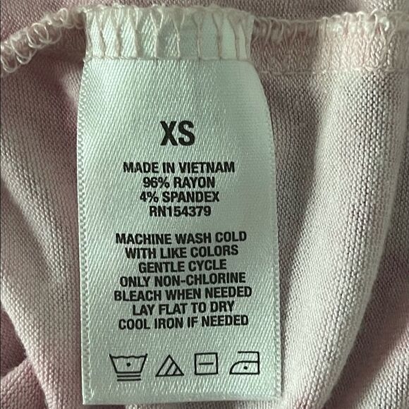 AERO seriously soft perfect V pink tie dye tee XS - Picture 4 of 4